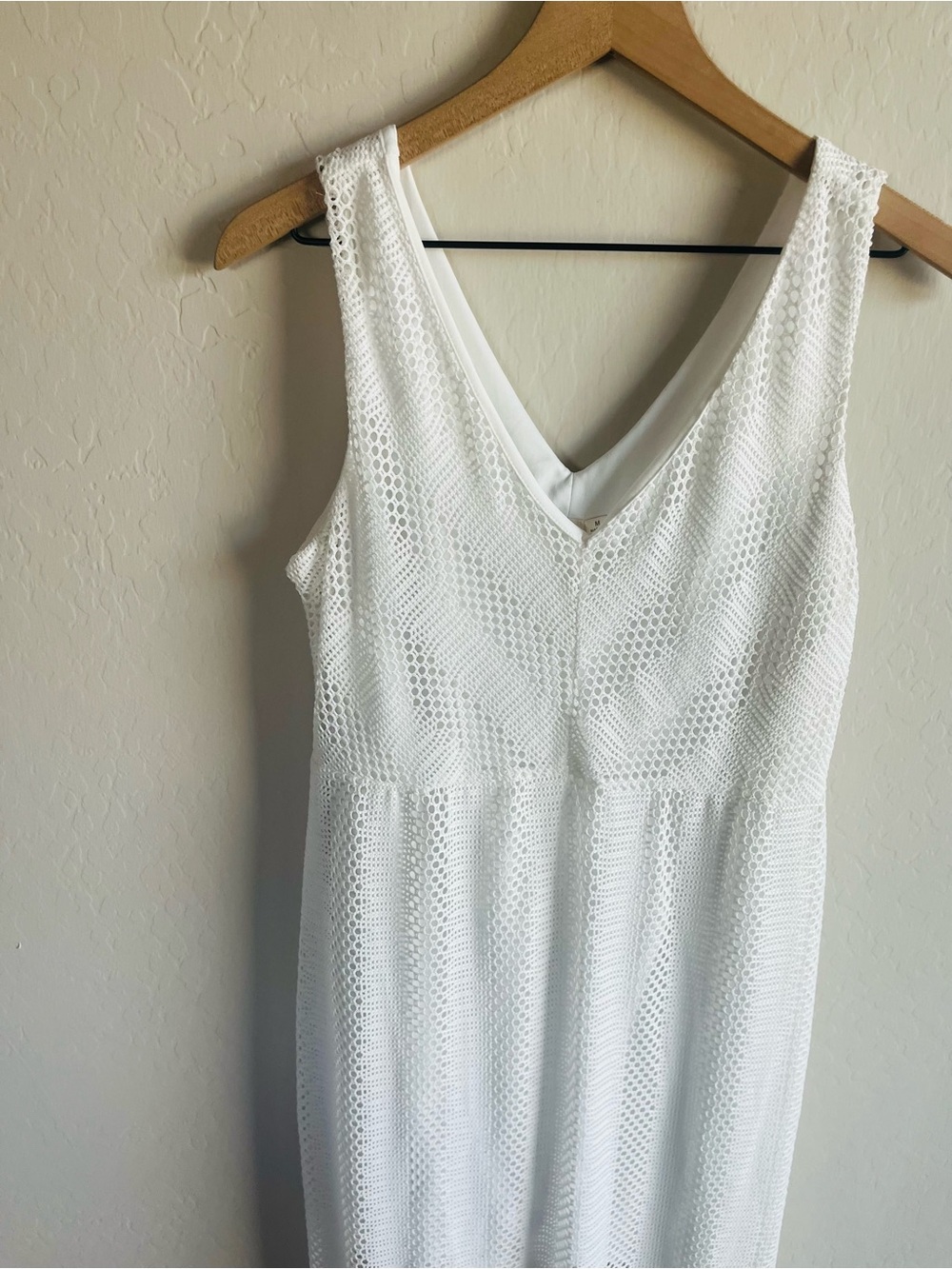 White V-Neck Crochet Maxi Dress Fringe M Vacation Beach Western Boho - Picture 5 of 7